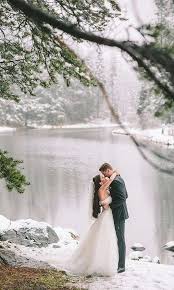 Winter Wedding At Lake Tahoe Solomita Cameron Chic Stylish Weddings Winter Weddings Photography Snow Wedding Tahoe Wedding