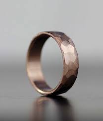 10 Unique Wedding Bands For The Groom Faceted Wedding Bands Wedding Rings Rose Gold Gold Wedding Band