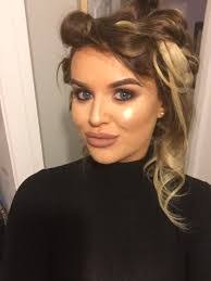 Krystal Meredith's Instagram, Twitter & Facebook