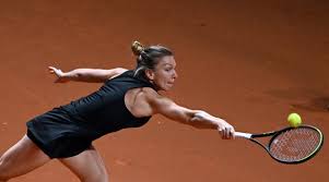 Rusoaica joacă ceva mai bine, a reușit și un punct frumos, însă simona continuă să fie la înălțime și vrea să încheie partida cât mai repede. Simona Halep Sara Sorribes Tormo 6 0 7 5 In Primul Tur La Madrid Video Online Debut Excelent Pentru RomancÄ