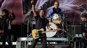 Wrecking ball (2012) and high hopes (2014). Bruce Springsteen In Munchen Bruuuuuuuce Kultur Sz De