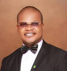 Thank you for all of my birthday wishes and visits to my gorgeous pawty.  Having a birthday