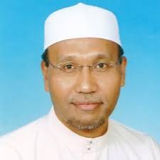 PENGLIBATAN ULAMA' DALAM PAS PADA PERINGKAT AWAL