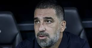 Arda Turan: Tur daha bitmedi, Beşiktaş büyük bir takım