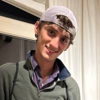 1200+ "Liam" profiles