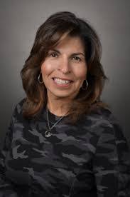 Theresa Cummings's Instagram, Twitter & Facebook