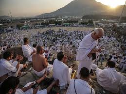 تحتفل الشعوب الإسلامية عما قريب بقدوم موسم الحج وبدء مناسكه وشرائعه المتعارف عليها والتي يعتبر الوقوف على جبل عرفات ركن أساسي منها بجانب أنه جواز. Ø¨Ø« Ù…Ø¨Ø§Ø´Ø± ØµØ¹ÙˆØ¯ Ø§Ù„Ø­Ø¬Ø§Ø¬ Ø¥Ù„Ù‰ Ø¬Ø¨Ù„ Ø¹Ø±ÙØ§Øª Ù…ØµØ±Ø§ÙˆÙ‰
