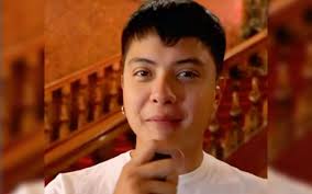 Daniel nagmistulang vlogger