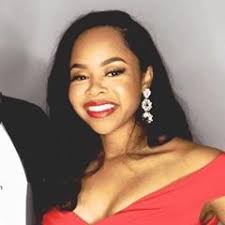 Ariana McGee (@ari.wise)