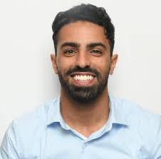 היי אני יודע שאתה שם, פשוט קצת נתקע לך הווייז אז רק רוצה לעזור לך להגיע  אליי. אסף , 37, מחפש את האחד. את זה שיעיף אותי גבוה גבוה, זה שיודע לקבל