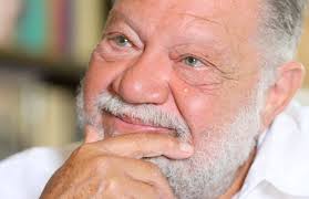 Born april 7, 1945 in mansoura, dakahlia governorate, egypt is an egyptian television and film actor. ÙŠØ­ÙŠÙ‰ Ø§Ù„ÙØ®Ø±Ø§Ù†ÙŠ ØªØ±Ùƒ Ø§Ù„Ø·Ø¨ Ù…Ù† Ø£Ø¬Ù„ Ø§Ù„ÙÙ† ÙØ®Ù„Ù‚ Ù…Ø¯Ø±Ø³Ø© Ø®Ø§ØµØ© ÙÙŠ Ø¹Ø§Ù„Ù… Ø§Ù„ØªÙ…Ø«ÙŠÙ„ ØµÙˆØ± Ø¨ÙˆØ§Ø¨Ø© Ø§Ù„Ø£Ù‡Ø±Ø§Ù…