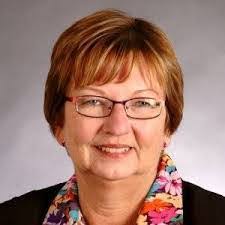 Harriet Britt's Instagram, Twitter & Facebook