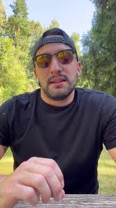 Travis Cisneros's Instagram, Twitter & Facebook