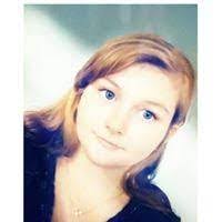 Holly Stultz's Instagram, Twitter & Facebook