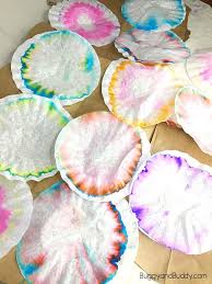 Amazing Spring Science Activity: Chromatography Flowers!