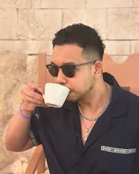 Ron Newell (@ronennewell) · Instagram photos and Reels