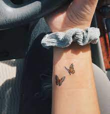 Simple behind the ear tattoo design for girl, cute behind the ear tattoos, miley cyrus ear tattoo. Vsco New Tat Now That I Have Your Attention Go Buy A Bracelet And Save The Ocean On 4ocean Com Kayleedespard Tiny Butterfly Tattoo Tattoos Neck Tattoo
