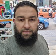 How to add rooms and floors in Disney Dreamlight Valley?