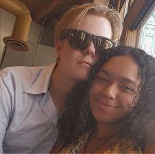 what to do with a sourdough starter with a layer of hooch at the bottom?