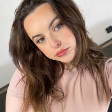 Hi all! I've just joined as myself and my boyfriend have decided to move to  Spain for a year.. maybe more. What do I need to know ? I know I need