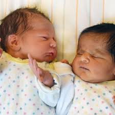 Baby-Namen: Was der Vorname für unser Leben bedeutet