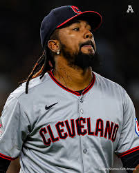 TIN TỨC: Các Vệ binh gần hơn Emmanuel Clase đã được đưa ra trong kỳ nghỉ phép không ngành nghề cho đến ngày 31 tháng 8 như một phần của cuộc điều