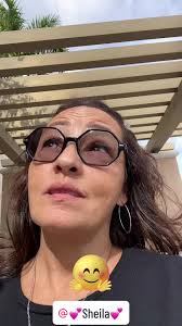 Omg omg omg lol!!! Sheilaaaa 😂😂 #burlingtonfinds #christmas  #pinkchristmasdecor #christmastok 🩷🩷