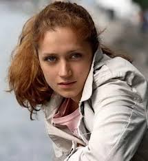 Да́рья ю́рьевна моро́з — советская и российская актриса театра и кино. Viktoriya Isakova Muzh Deti Lichnaya Zhizn Stati