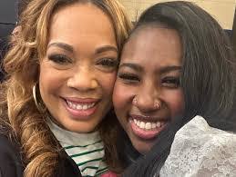 Denise Hicks's Instagram, Twitter & Facebook