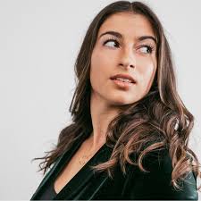 I gave him 5% equity just for $hits and gigs.” 🫠 A founder's response  after hearing about some of their recent fundraising struggles. No wonder  they're having struggles… 🚩Not caring about an… |