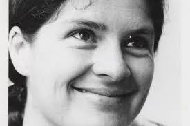 Mary Rowe's Instagram, Twitter & Facebook