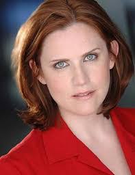 Donna Lynne's Instagram, Twitter & Facebook
