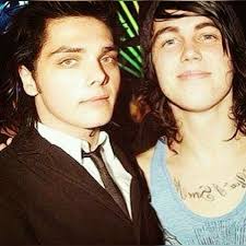 Lemon Poisons (Ashlyn Graves) (ashlyngraves1112)