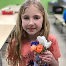 The past few weeks have been all about friendship, class parties, and sweet  treats! 🎉🍭✨ Check out some of the fun!