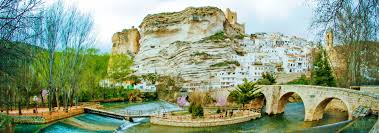 Situated in alcala del jucar, this cottage is within 2 mi (3 km) of roman bridge, church of san andres, and diablo caves. Casas Rurales En Alcala Del Jucar Casas Alcala Del Jucar