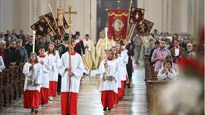 Die meisten geschäfte sind geschlossen. Rjiwljedovr4qm