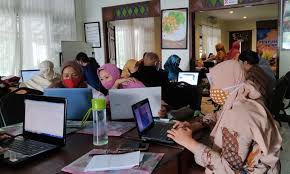Masa pengenalan lingkungan sekolah bagi siswa baru dilaksanakan dalam jangka waktu selama 3 (tiga) hari. Penyusunan Silabus Dan Rpp Paket C Taktik Tingkatan Mutu Pendidikan Kesetaraan Dinas Pendidikan Kabupaten Sleman