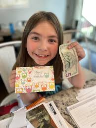 Just received my birthday card from my family in Australia. Posted December  2nd, 2021 and today is January 18th, 2022. Only took a short 48 days to  reach me!!!! Bloody disgusting Australia