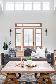 The choice of individual are subject to variation, and you may opt for different french country living room designs like small living room, cottage styled rooms, traditionally designed rooms, among other categories. 50 Best Farmhouse Living Room Decor Ideas And Designs For 2021