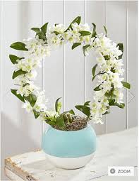 Great alternatives to m&s flowers, tesco flower delivery or morrisons flowers by post. Marks And Spencer Flowers Review