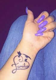 Get a christmas tree inked on your ankle, it looks fascinating! My First Tattoo Familia Meaningful Tattoos For Girls Family First Tattoo Meaningful Tattoos For Family