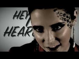 CECE FREY // LIVE Performance