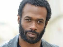 Trop de chirurgie » : François Ozon vient-il d'assassiner Catherine Deneuve  et Emmanuelle Béart ?