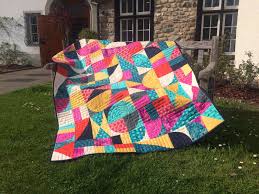 Weitere ideen zu patchworkmuster, patchwork, quilten. Quiltmanufaktur Blog Bauhaus Quilt Patchwork Professional 2 2018