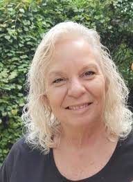 Obituaries : Fox & Weeks