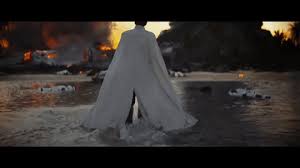Das ist das neue ebay. Rogue One Darth Vader Alternate Scene Features A Brutal Kill