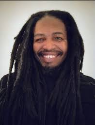 Lifeline's Akimbo Mozambiques Voice Line and Unique Gun Features in Apex  Legends