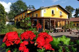 Somit sind in der straße südstraße die branchen olbersdorf, olbersdorf und olbersdorf ansässig. Hotel Restaurant Haus Am See Bewertungen Fotos Olbersdorf Tripadvisor