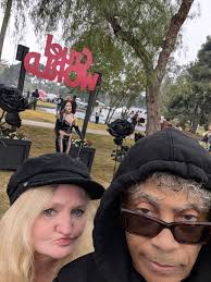 Chance Encounter at Cruel World Festival