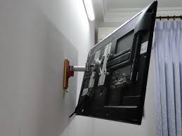 Kết quả hình ảnh cho giá tivi góc xoay 180 độ